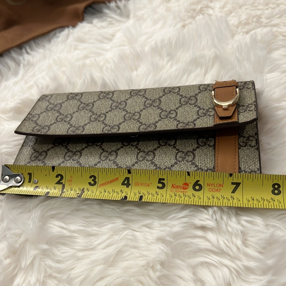 Authentic Gucci Long Wallet - Picture 14 of 17